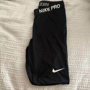 Nike Pro leggings